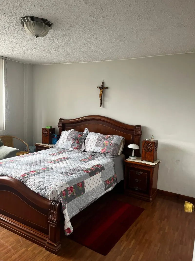 Casa amplia con mini suite independiente — Pinar Bajo, quito · foto 1