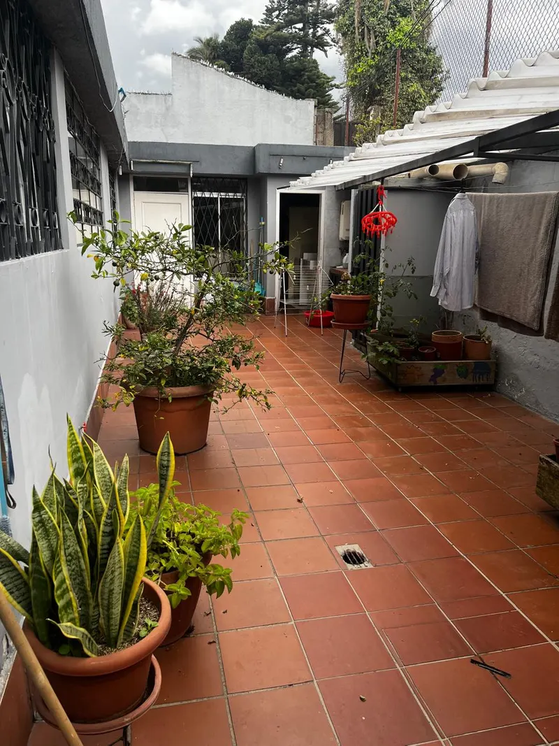 Casa amplia con mini suite independiente — Pinar Bajo, quito · foto 11