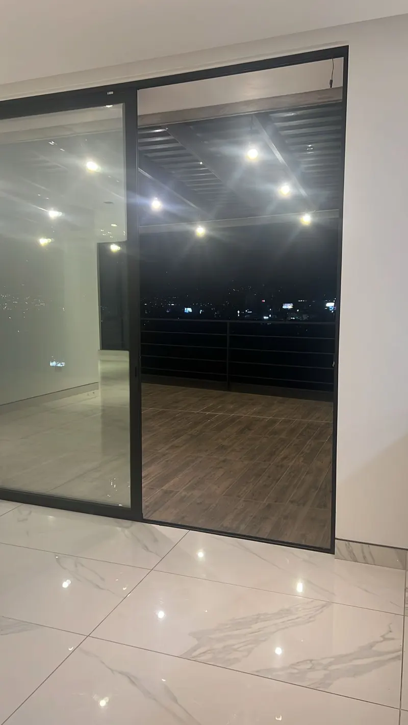 DEPARTAMENTO EN ARRIENDO "CUMBAYA" — Cumbayá, quito · foto 1