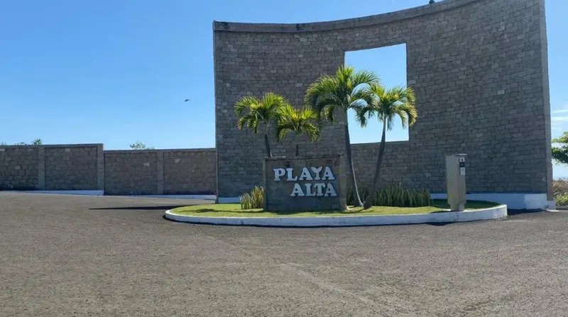 Terreno en venta en Playa Alta, Manta — Manta, manta · foto 3