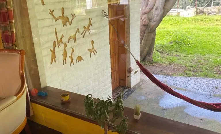 Hermosa casa con áreas recreativas y casa independiente — Los Chamizales, quito · foto 8