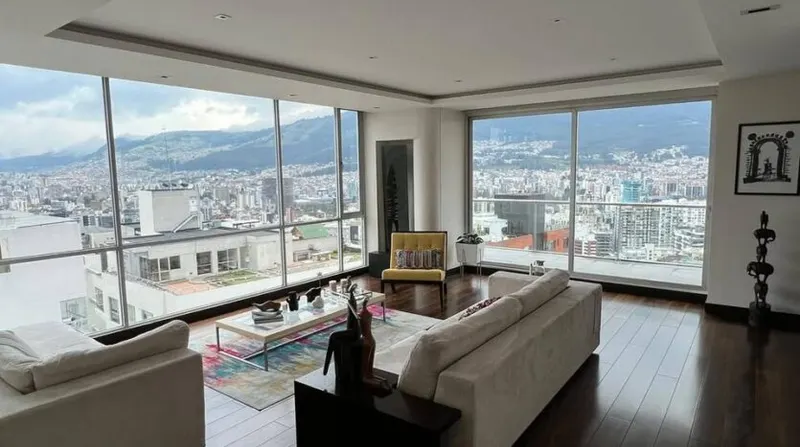 Residencia de lujo con amplia terraza — Bellavista, quito · foto 1